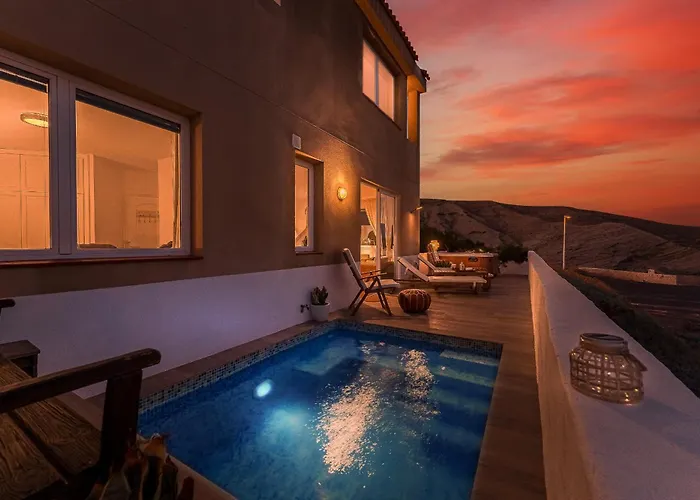 Medano Seaside Villa, Jacuzzi & Pool