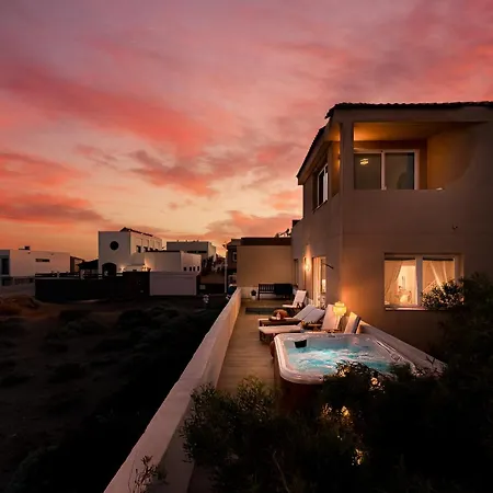 Medano Seaside Villa, Jacuzzi & Pool El Medano  Exterior photo