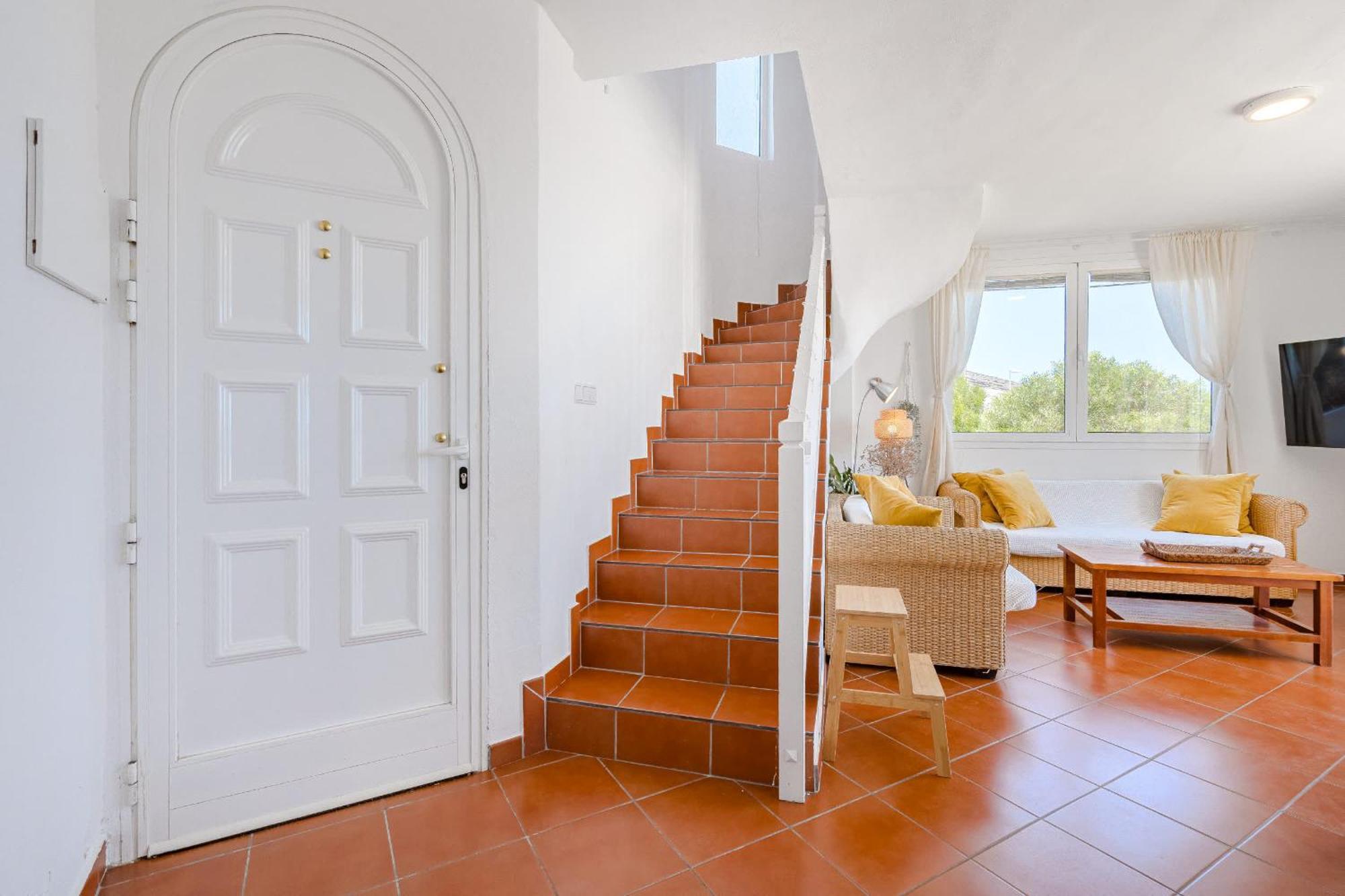 Medano Seaside Villa, Jacuzzi & Pool Villa *