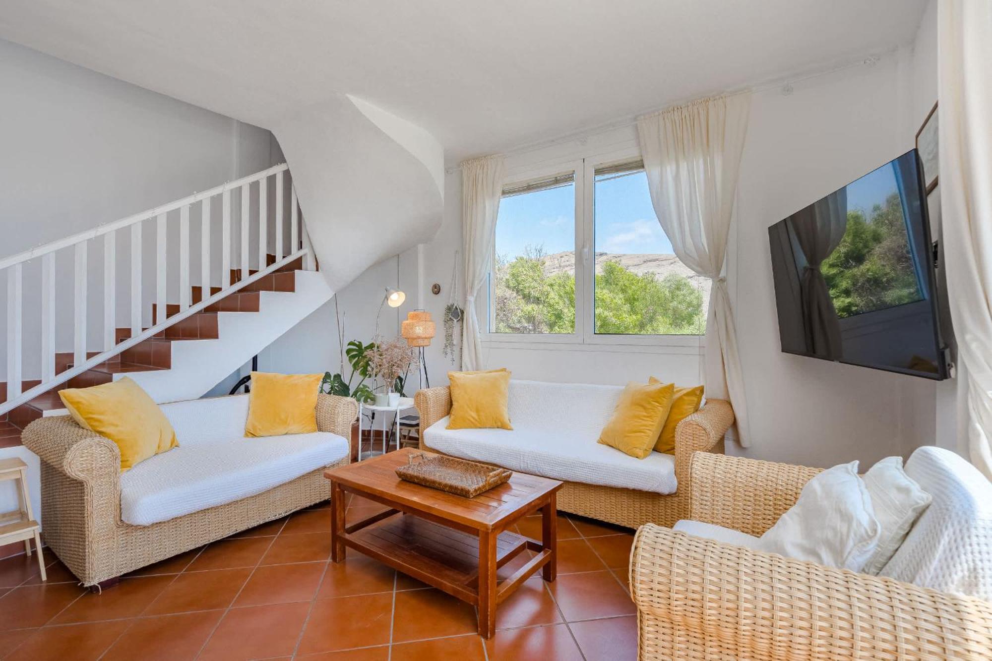 Villa Medano Seaside Villa, Jacuzzi & Pool